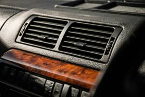 Image 17/49 of Land Rover Range Rover 4.6 HSE (1999)
