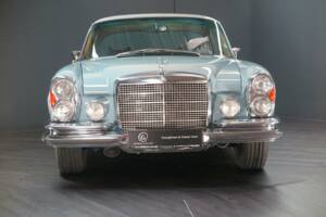 Bild 9/30 von Mercedes-Benz 280 SE 3,5 (1971)