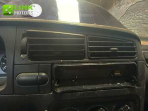 Image 28/31 de Volkswagen Golf III 2.0 16V GTI (1995)