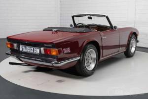 Bild 16/19 von Triumph TR 6 (1974)