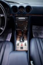 Bild 24/38 von Mercedes-Benz 560 SL (1986)