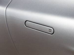 Image 44/80 of Aston Martin Vanquish (2013)