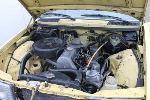 Image 9/10 of Mercedes-Benz 200 D (1982)