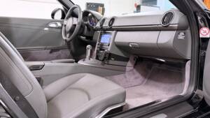 Image 22/26 of Porsche Boxster (2010)