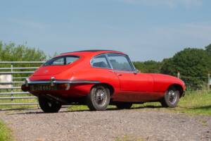 Image 10/50 de Jaguar Type E (2+2) (1969)