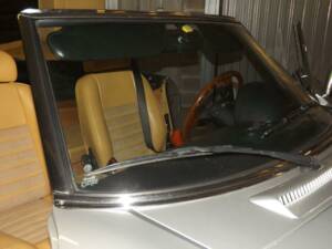 Bild 36/50 von Alfa Romeo 2.0 Spider (1992)