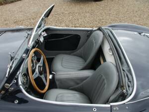 Image 23/42 of Austin-Healey 100&#x2F;4 (BN1) (1955)