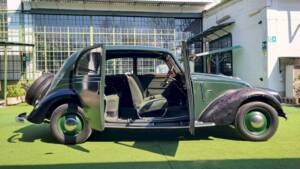 Image 36/75 of FIAT 1500 (1937)