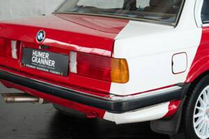 Bild 28/50 von BMW 325i (1986)