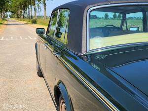 Afbeelding 7/41 van Rolls-Royce Silver Shadow II (1978)