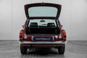 Bild 43/50 von MG MGB GT V8 (1976)