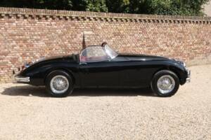 Image 41/50 de Jaguar XK 150 3.4 S OTS (1958)