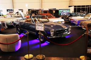 Image 41/51 of Mercedes-Benz 280 SL (1969)