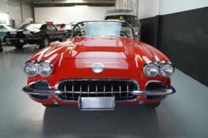 Image 28/50 of Chevrolet Corvette (1958)