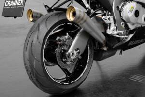 Bild 15/21 von Suzuki DUMMY (2010)