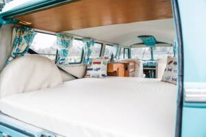 Image 20/40 of Volkswagen T2c Combi (1966)