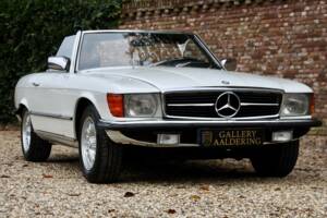 Bild 41/50 von Mercedes-Benz 280 SL (1977)
