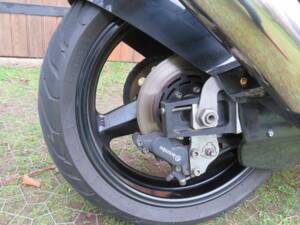 Image 35/44 of Norton F1 (1990)