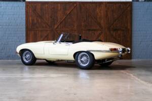 Obraz 9/29 pojazdu Jaguar E-Type 3.8 (1963)