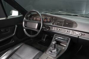 Bild 19/30 von Porsche 944 Turbo (1991)