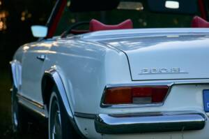 Bild 12/106 von Mercedes-Benz 280 SL (1969)