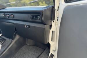 Bild 27/37 von Volkswagen T3 Caravelle 1.9 (1989)