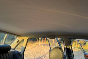 Image 18/40 of Jaguar Sovereign 3.6 (1989)