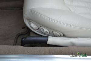 Imagen 32/50 de Jaguar XK8 4.0 (1998)