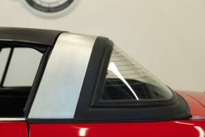 Image 11/50 of Alfa Romeo 1600 Spider (1972)