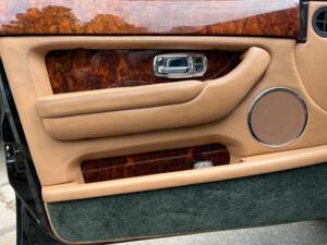 Image 20/64 of Bentley Arnage Red Label (2004)
