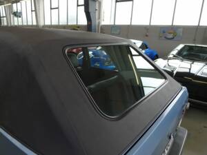Image 21/36 of Volkswagen Golf Mk I Convertible 1.6 (1987)