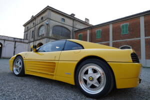 Bild 29/82 von Ferrari 348 TS (1990)