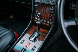 Image 18/32 de Mercedes-Benz 300 SL (1993)