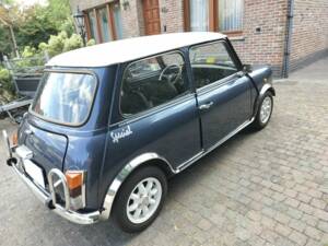 Image 5/8 of Mini 1000 (1989)