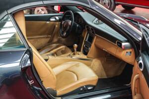 Image 7/48 of Porsche 911 Carrera 4S (2007)