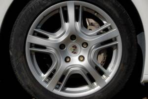 Bild 26/50 von Porsche Panamera 4S (2010)