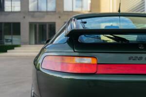 Afbeelding 23/46 van Porsche 928 GTS (1993)