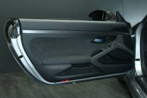 Image 10/50 of Porsche 718 Cayman GT4 RS Weissach (2023)