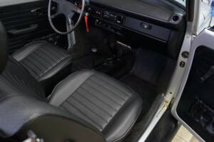 Immagine 19/31 di Volkswagen Käfer 1303 LS (1979)