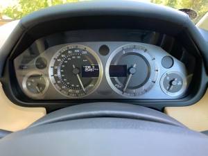 Bild 25/46 von Aston Martin DB 9 (2010)