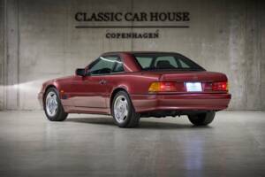 Bild 18/99 von Mercedes-Benz SL 320 (1995)