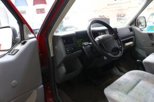 Bild 24/47 von Volkswagen T4 California 2.5 (1995)