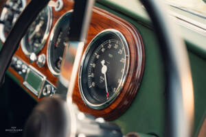 Image 11/14 of Aston Martin DB 2 (1951)