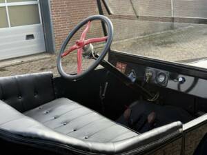 Immagine 11/13 di Ford Model T Touring (1925)