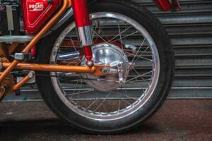 Image 37/43 of Ducati 175 Sport (1959)