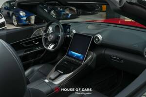 Image 18/25 de Mercedes-AMG SL 63 4MATIC+ (2024)