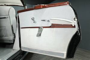 Image 18/30 of Mercedes-Benz 300 d (1958)