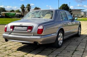 Image 29/44 of Bentley Arnage Green Label (2000)