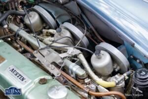 Immagine 39/44 di Austin-Healey 3000 Mk II (BN7) (1962)