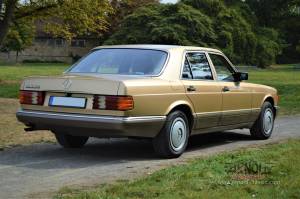 Bild 4/39 von Mercedes-Benz 300 SE (1986)